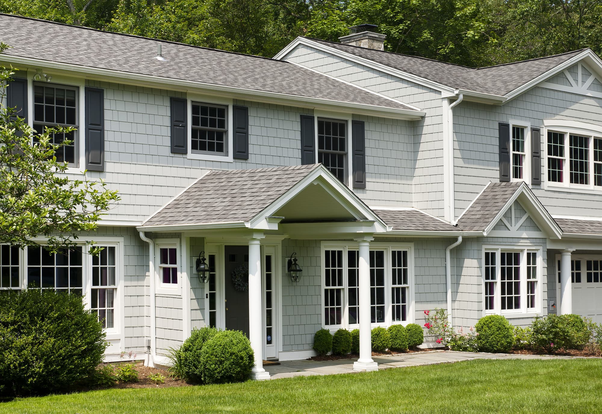 The most popular house colors to inspire your siding: South - Light Mist The most popular house colors to inspire your siding: South - Light Mist